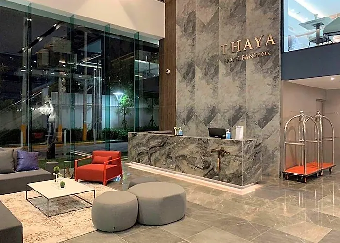 Thaya Отель Бангкок